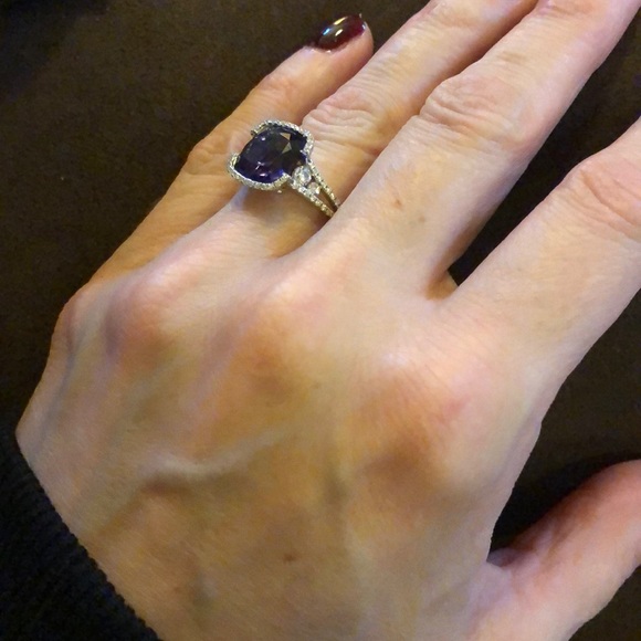 New Faux Ring - Picture 4 of 5
